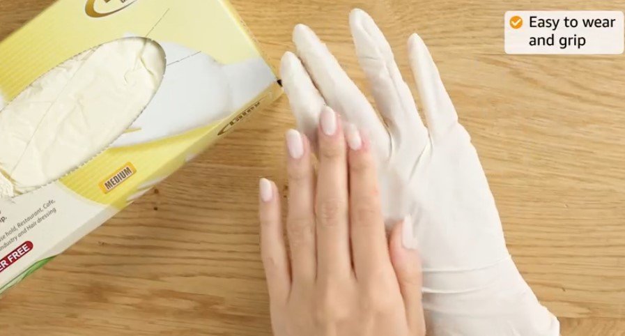 Falcon Latex Gloves MEDIUM Powder Free (1 Pack X 100 Pieces)