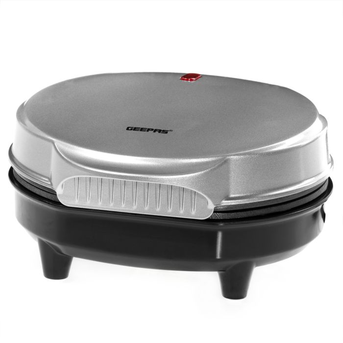 Geepas GOM36511UK 700W Omelette Maker - Potable Electric Cooker Stainless Steel Non-Stick Plate | Automatic Temperature Control & Power Light | 2 Individual Portions | Great For Fried Or Scrambled Egg