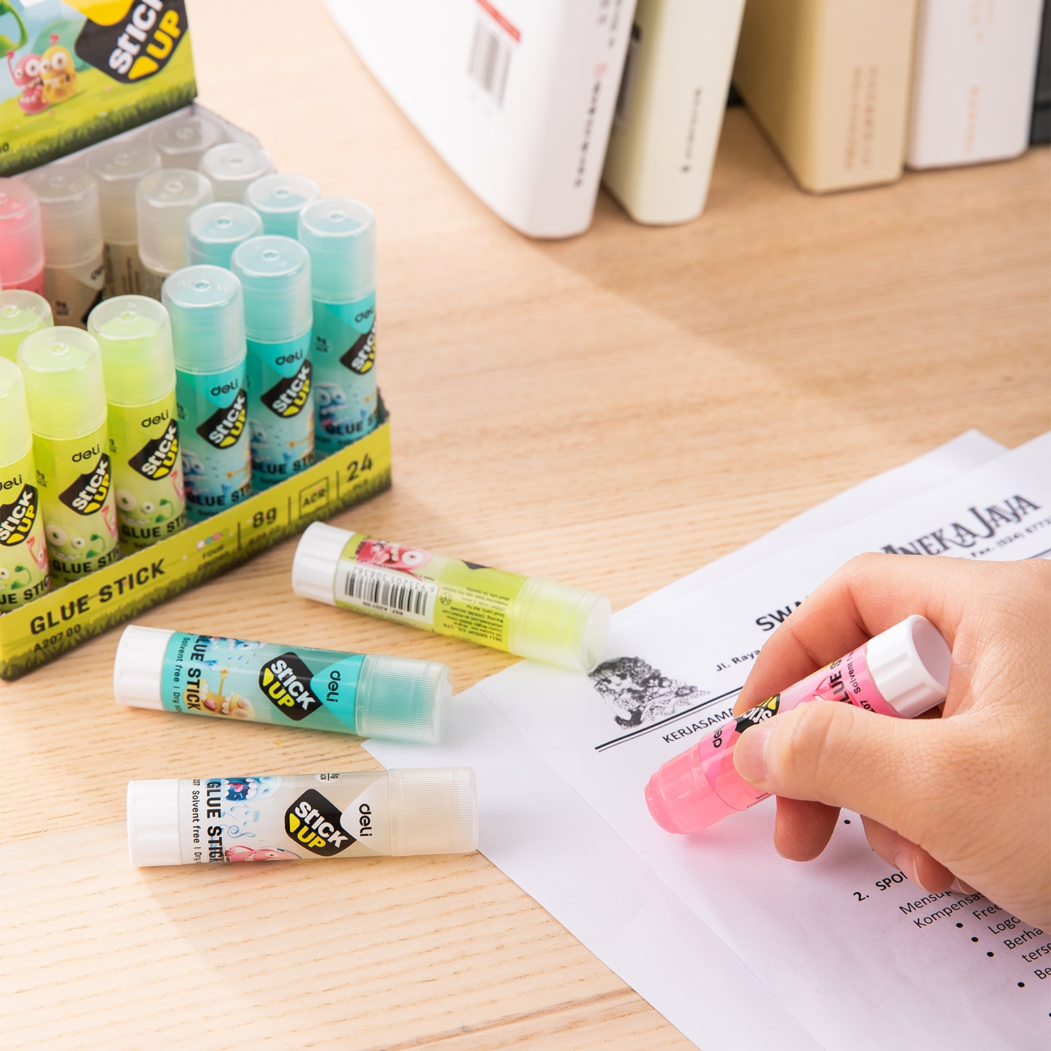 Deli-EA20700 Glue Stick