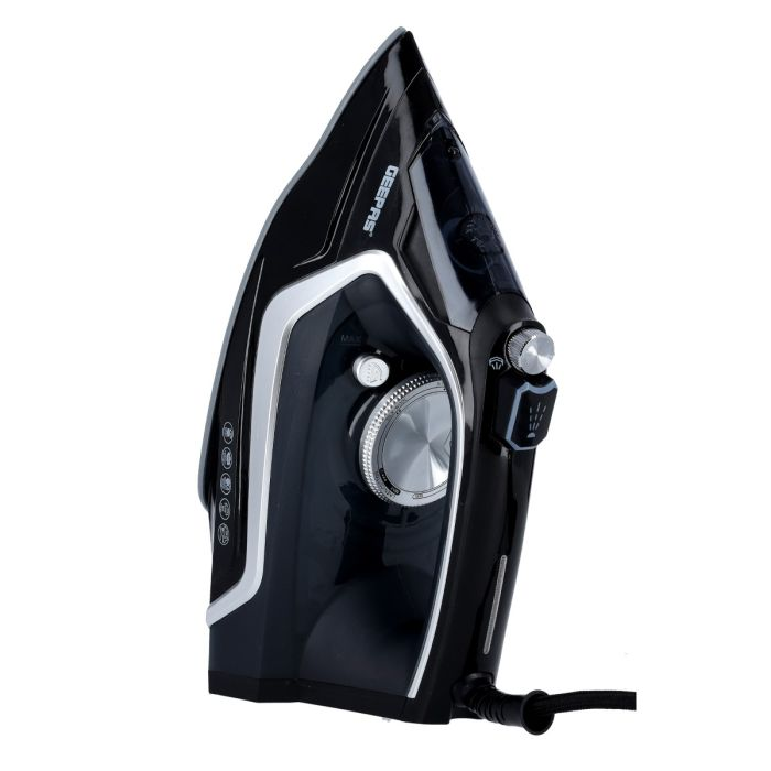 Steam Iron With Ceramic Soleplate