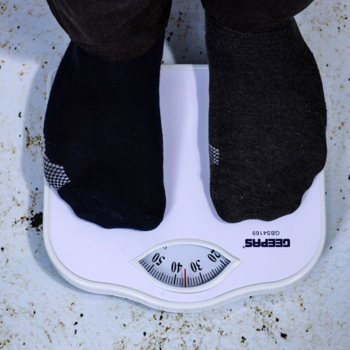 Geepas Weighing Scale - Analogue Manual Mechanical Weighing Machine For Human Bodyweight Machine