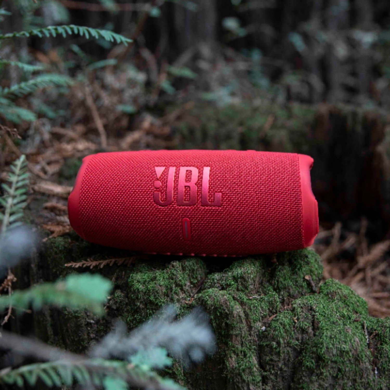 JBL Charge5 Splashproof Portable Bluetooth Speaker - Red