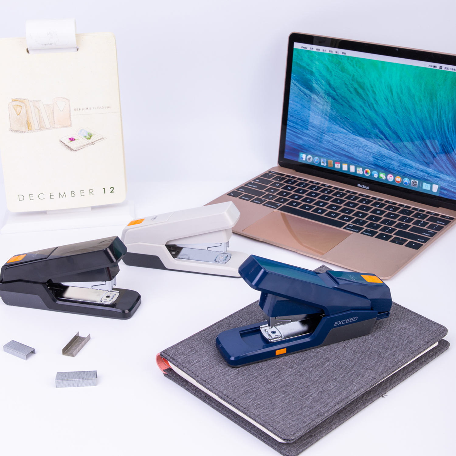 Deli-E0476 Effortless Stapler