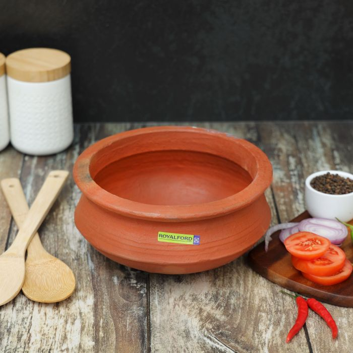 Deep Fish Curry Pot, Handmade Clay Cookware, RF10578 | Non-Toxic | Eco-Friendly | Can Be Used On Gas Stove Or Open Fire | Earthen Handi/ Mitti Ke Bartan/ Clay Pot For Cooking & Serving