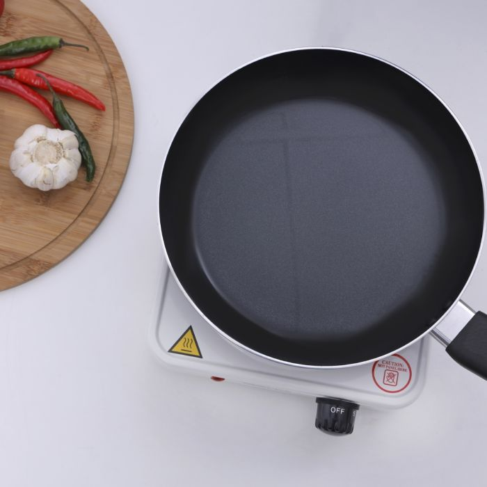 Geepas 1000W Single Hot Plate For Flexible & Precise Table Top Cooking - Cast Iron Heating Plate (155mm) - Portable Electric Hob With Temperature Control For Home, Camping & Caravan Cooking