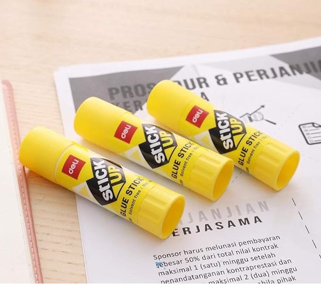 Deli EA20210 Glue Stick, 20g White - 12 Pieces of Pack