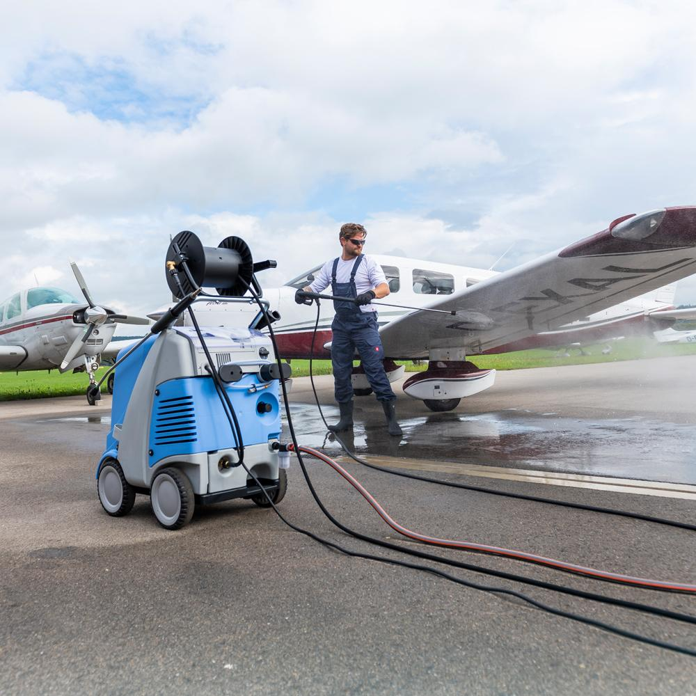 Mobile Hot Water High Pressure Cleaner Therm CA 11/130